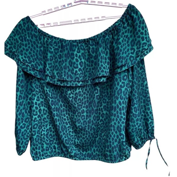 Michael Kors Green Cheetah Animal Print Off the Shoulder Ruffle Top 1X 2X READ - Picture 3 of 14